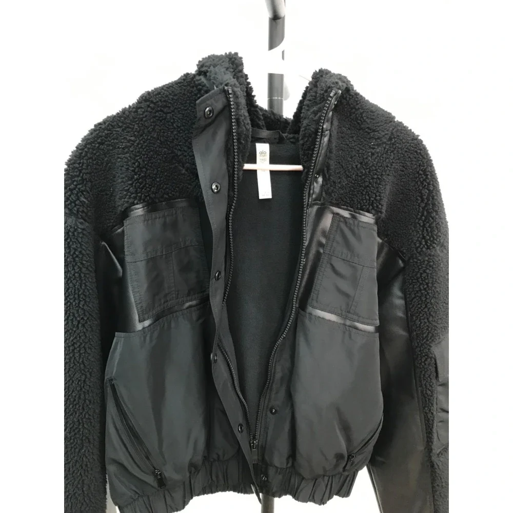Alo Womens Sherpa Utility Gear OVERSIZE Jacket XS Black  Hooded C